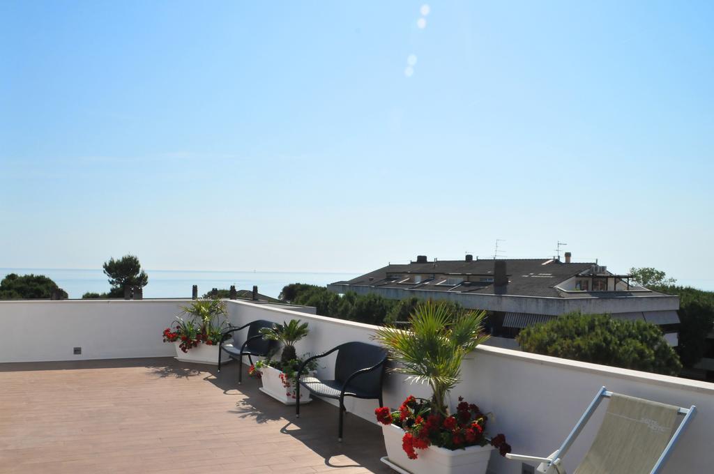 Hotel Sette Note Silvi Marina Exterior photo